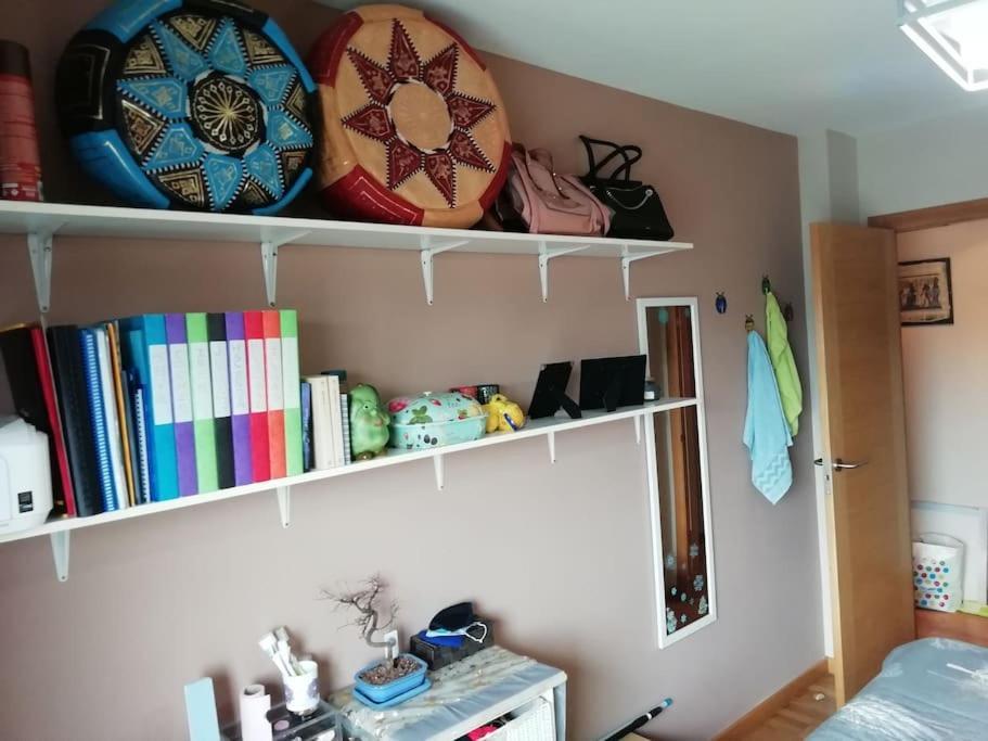 Habitacion En Piso Compartido Cerca De Playa De Samil ヴィーゴ エクステリア 写真
