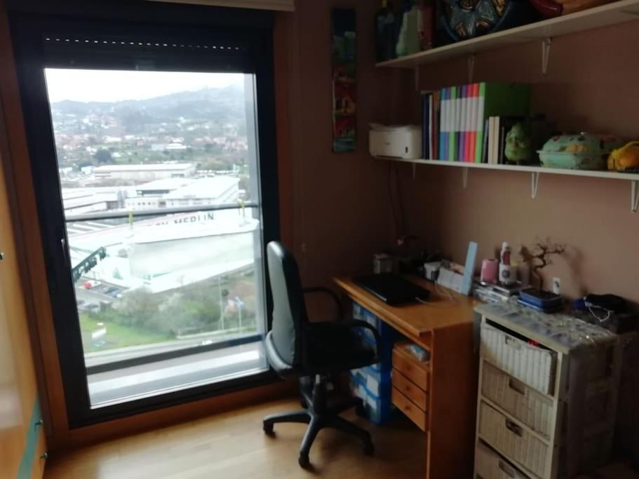 Habitacion En Piso Compartido Cerca De Playa De Samil ヴィーゴ エクステリア 写真